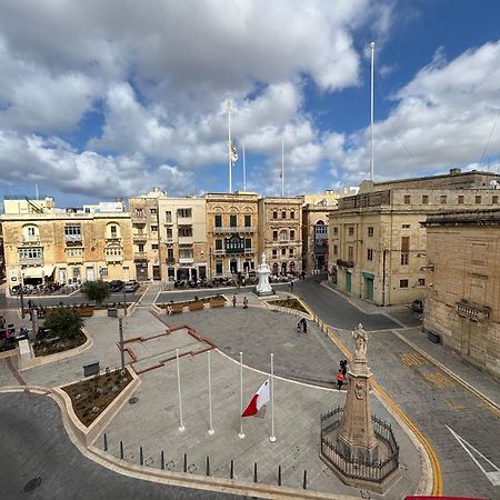 The Knight - Heritage & Art Home At Birgu Square Eksteriør billede