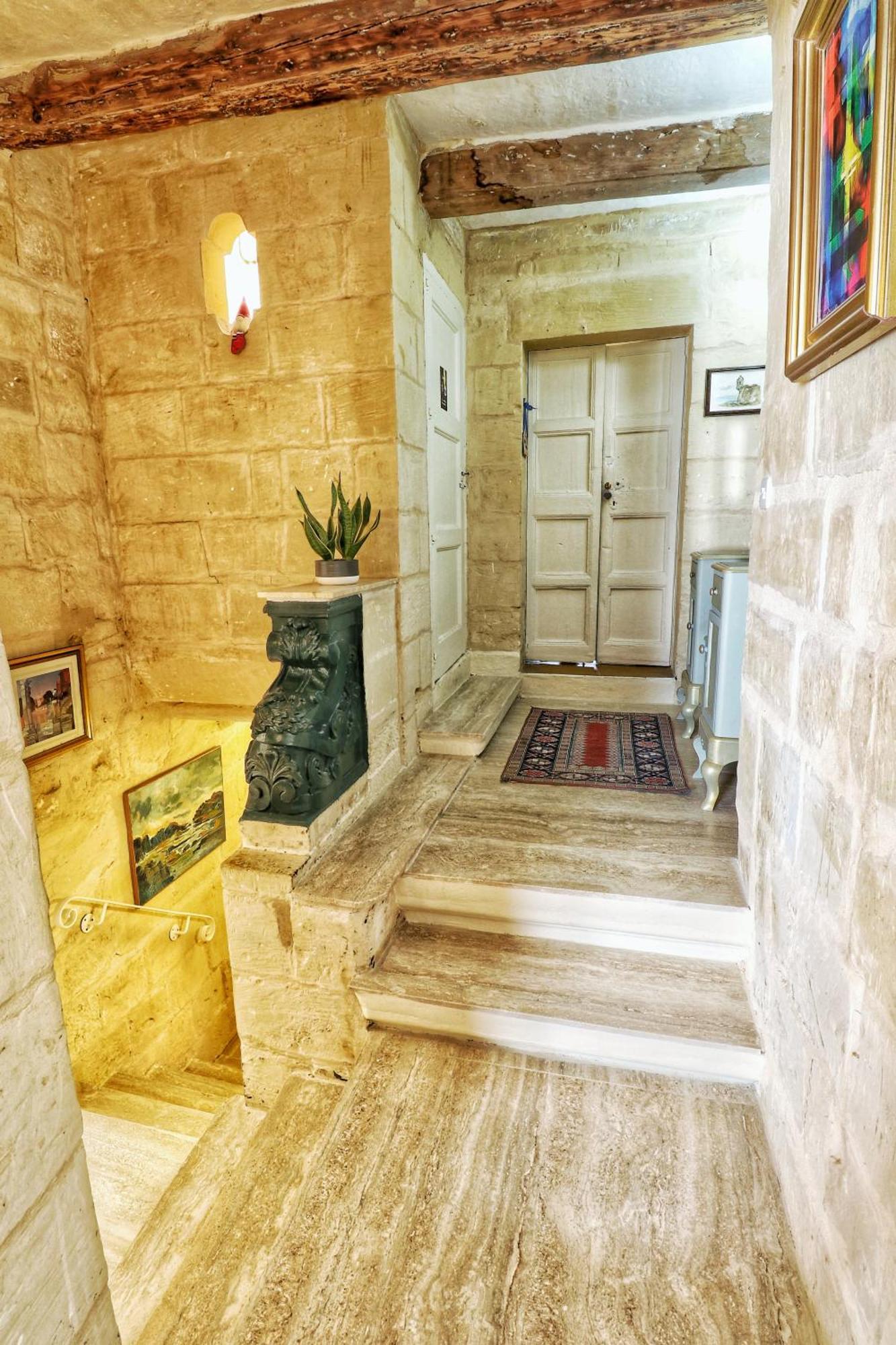 The Knight - Heritage & Art Home At Birgu Square Eksteriør billede