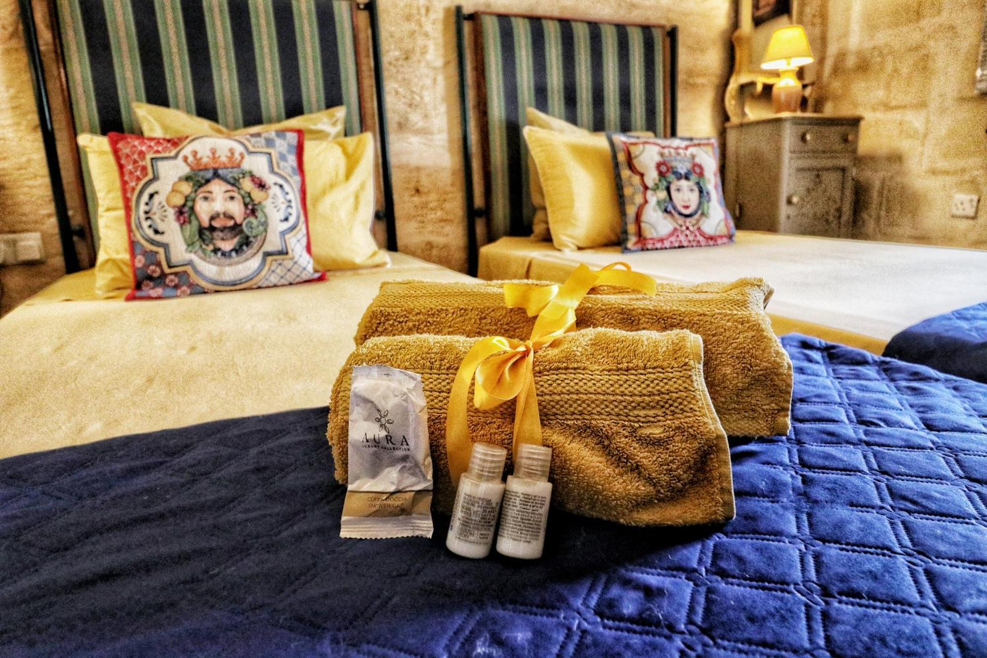 The Knight - Heritage & Art Home At Birgu Square Eksteriør billede