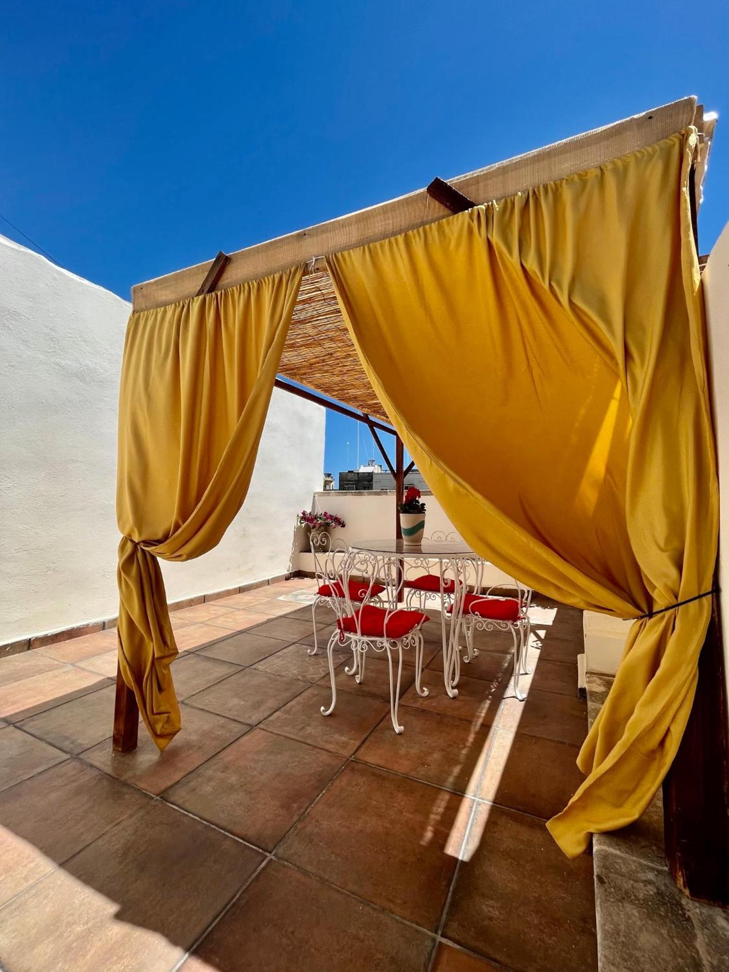 The Knight - Heritage & Art Home At Birgu Square Eksteriør billede